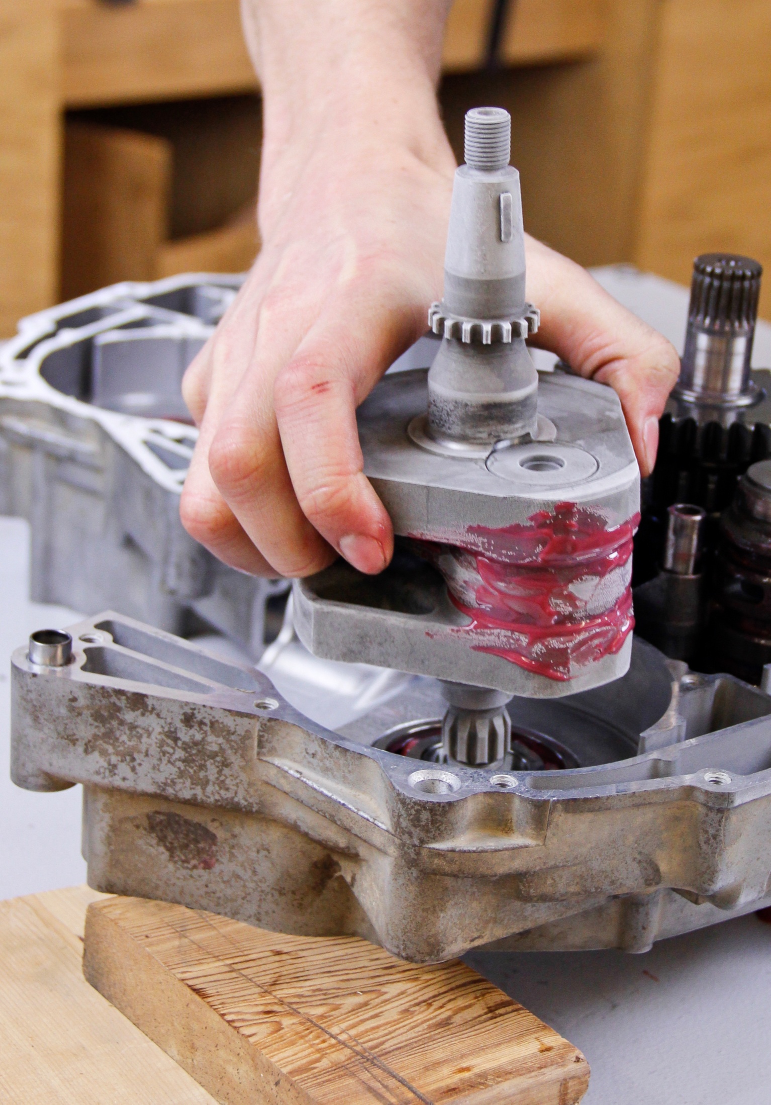 10 Tips for a Dirt Bike Bottom End Rebuild